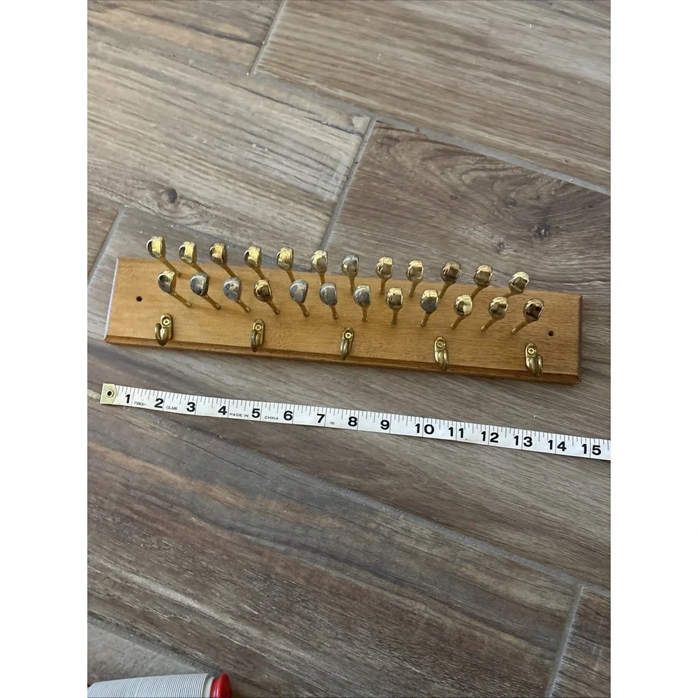 Vtg Wood Brass Golf Club Tie Rack Wall‎ Mount - 24 Tie & 5 Belt Hangers 14